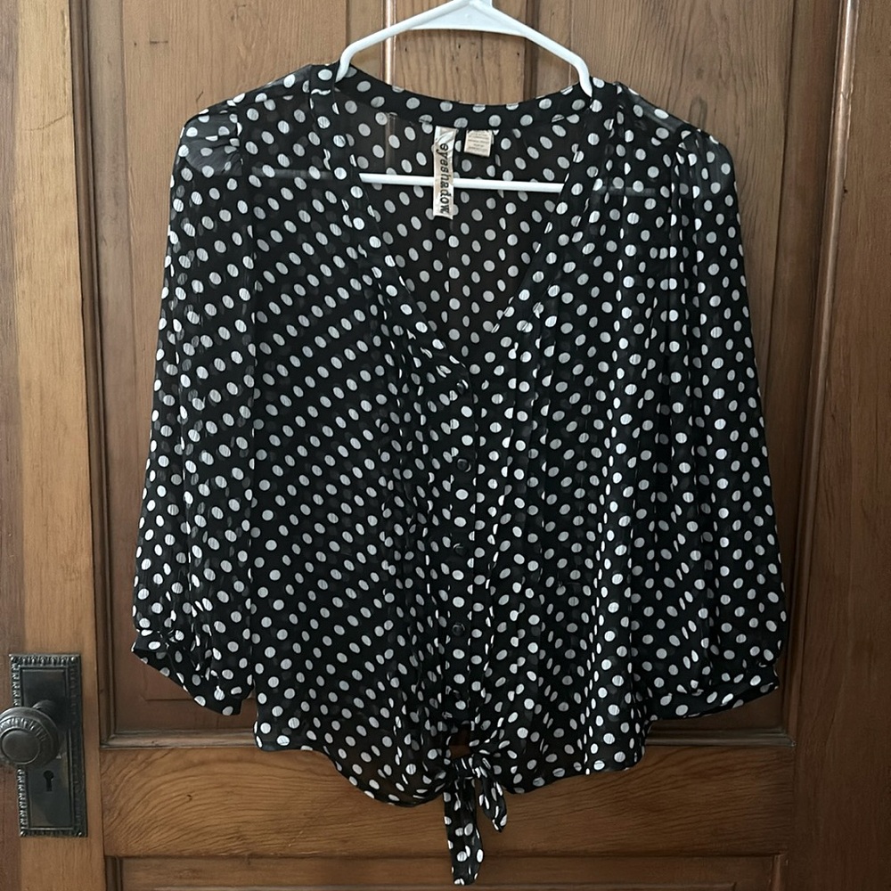 Black-and-white three-quarter sleeve sheer blouse